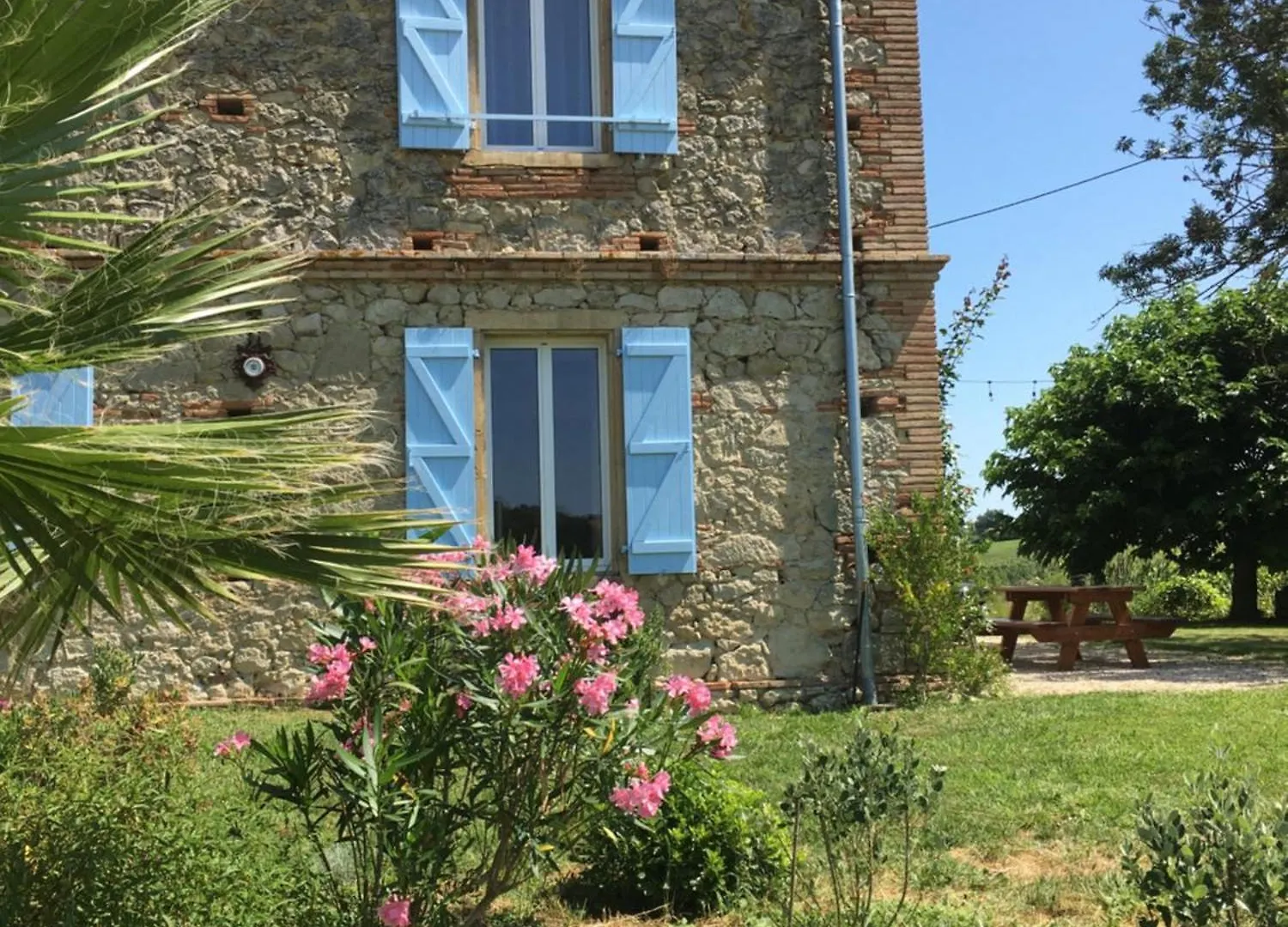 Aux Roses De Cedres Panzió Salvagnac